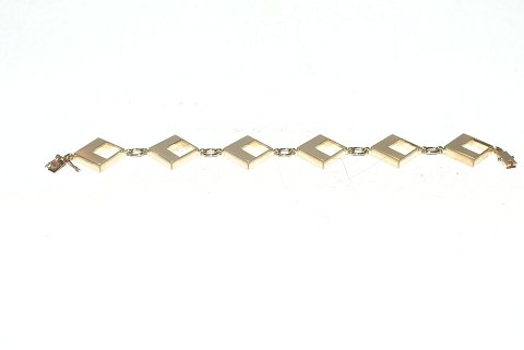 Elegant gold bracelet in 14 carat gold