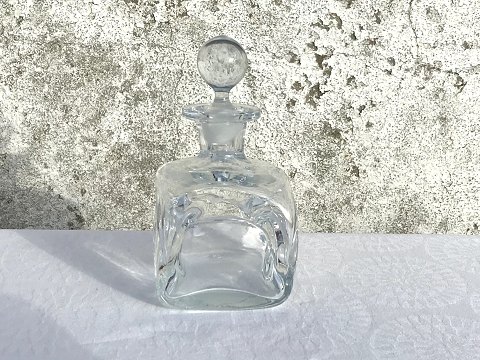 Holmegaard
Cluck-cube decanter
* 300kr