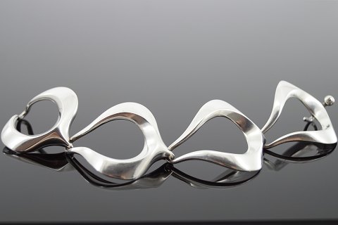 Bent Knudsen; A design bracelet of sterling silver