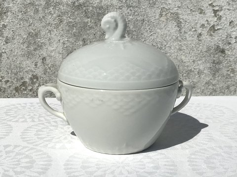 Bing & Grondahl
White elegance
sugar Bowl
# 302
* 200DKK