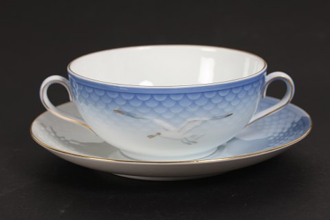 Bing & Grøndahl
Seagull porcelain
Bouillon Cup no. 247
