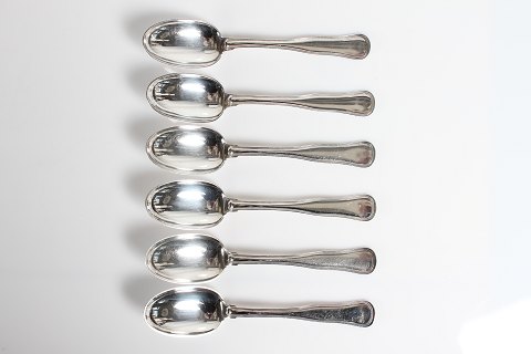 Cohr Dobl. Riflet Silver
Old Danish Silver
Dessert Spoons
L 17,5 cm