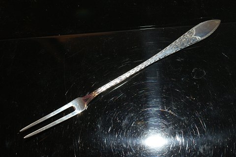 Meat Fork Empire Silver
Length 18-18.5 cm.