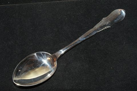 Child spoon / Dessert spoon 
Flora
