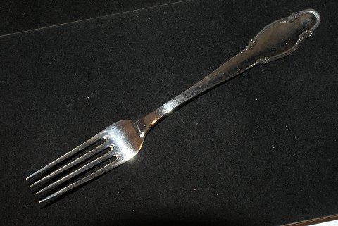 Dinner fork Frijsenborg Silverware
Length 20.5 cm.