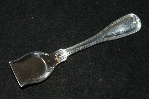 Salt spoon Old Plain Silver
Length 7 cm.