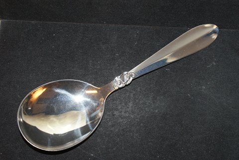 Potato / Serving spoon Princess no. 3100 Silver Flatware
Frigast Danish silver cutlery
Length 21 cm.