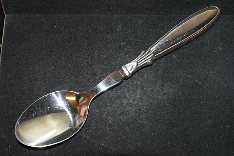 Salad happen Rustfri leaf Presidential Silver with engraved initialsChr. Fogh silverLength 22.5 cm.