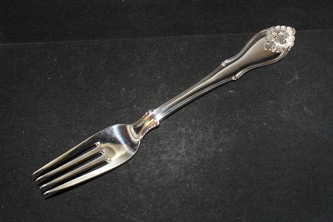 Dinner Fork Rokoko, Danish Silverware
W & S Sørensen, Horsens Silver
Length 20 cm.
