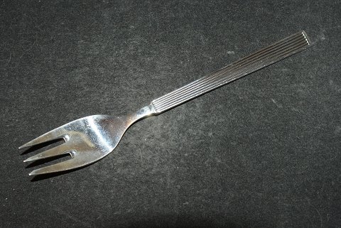 Cake Fork Torino Danish silver cutlery
Fredericia Sterling Silver
Length 14.5 cm.
