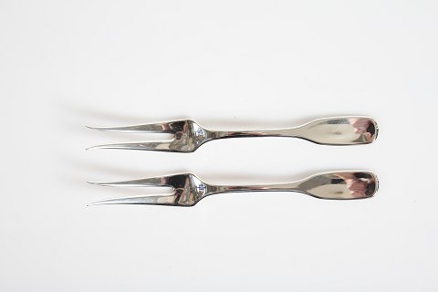 Susanne flatware
Small serving forks
L 14,5 cm
