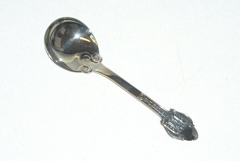 Sugar spoon from Aarhus in silver
Stamped Year. 1928 Christian. Fr. Heise
Length approx. 13 cm