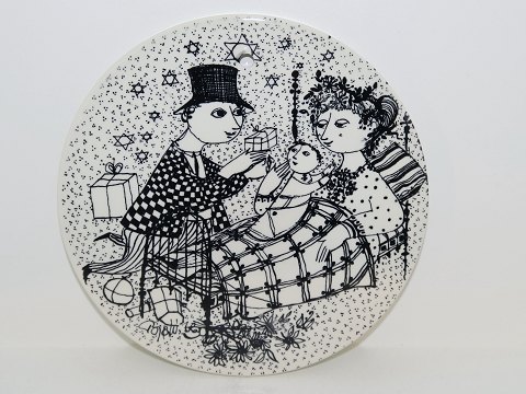 Bjorn Wiinblad art pottery
Black Month plate - December