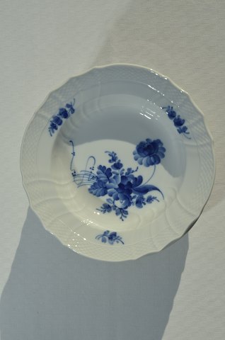 Royal Copenhagen  Blue flower curved Plate 1616
