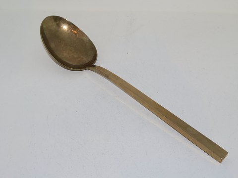 Scanline Bronze
Large serving spoon 23.8 cm.