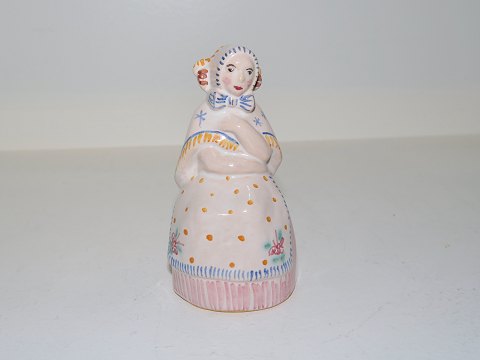 Hjorth Art Pottery miniature figurine
Lady sitting