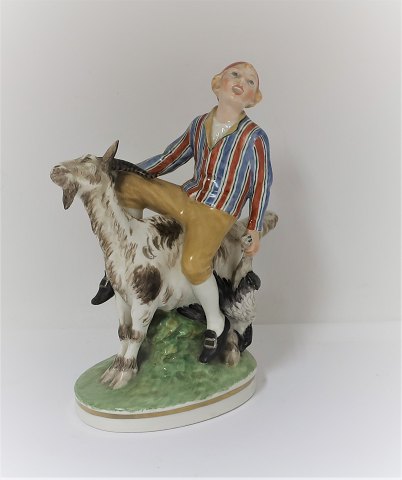 Royal Copenhagen. Porcelain figure. Clumsy Hans. Model 1228. Height 18 cm. (1 
quality)