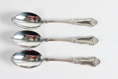 Rosenborg Silver Cutlery
by A. Dragsted
Soup spoons
L 20 cm