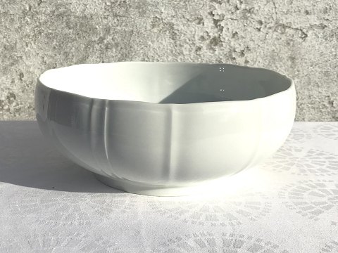 Bing & Grondahl
Offenbach
White
Serving bowl
# 313
* 300kr
