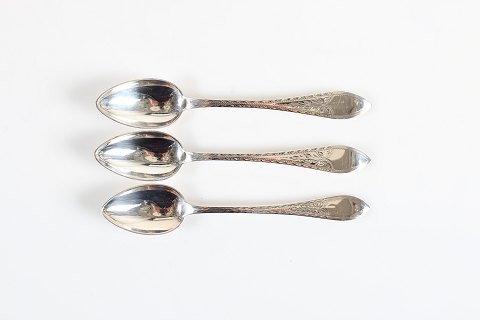 Empire Silver Cutlery
Teaspoons
L 14,3 cm