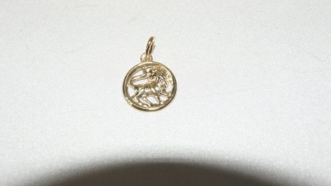 Elegant pendant zodiac lion 14 carat Gold