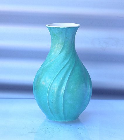Lyngby mintgrøn
Svejfet vase