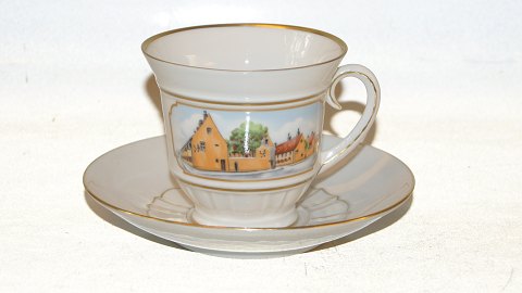 Bing and Grondahl Anniversary coffee cup with saucer
Deck No. 376
SOLD