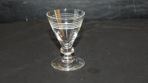 Portvinsglas Bandholm Holmegaard
Højde 8,8 cm