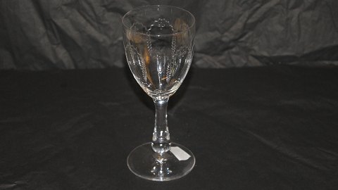 Wine glass With Empire-like motif