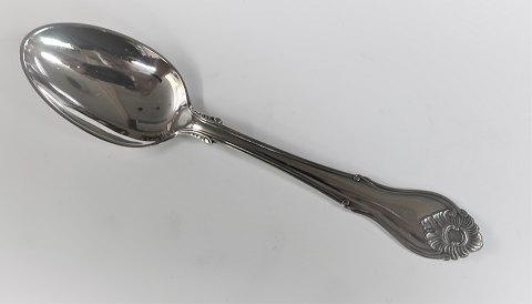 Rokoko. Sølvbestik (830). Dessertske. Længde 17,7 cm.
