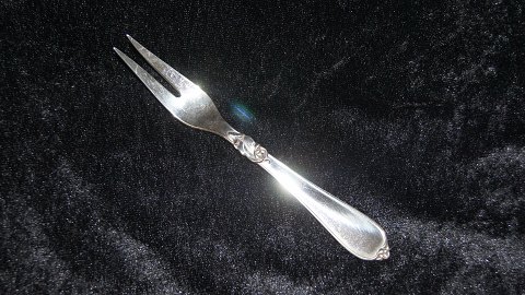 Cold cuts fork #Hertha Sølvplet
Produced by Cohr.
Length 15.4 cm