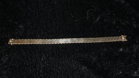 Brick Bracelet 9 rk 14 carat Gold
Stamped ECL 585
Length 18.7 cm