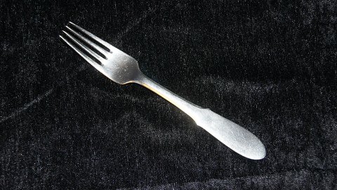 Breakfast fork #Mitra Georg Jensen
Design: Gundorph Albertus in 1941.
Length 17.5 cm