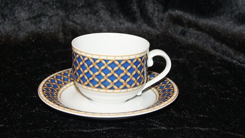 Coffee cup with saucer Royal Copenhagen #Liselund
Decoration number # 072
Size 7.5 cm in dia