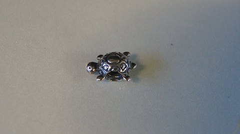Panduro Turtle Pendants / Charms
Stamped ALE
Nice and well maintained condition