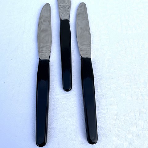 Abendessen Messer
Mit schwarzem Kunststoffschaft
* 25 DKK