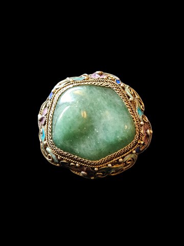 gold gilded silver brooch with jade