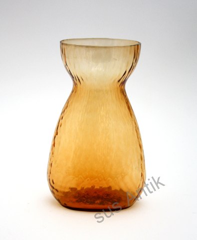 Gyldenbrun, hyacinthglas, Fyens Glasværk, Kastrup Glasværk