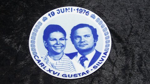 plate from Duka by Carl XVI and Silvia
June 19, 1976