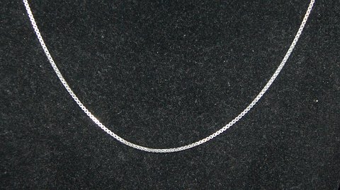 Elegant Halskæde i sølv
SOLGT
