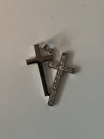 Kors i Sølv
Stemplet 925 s
Højde 27,39 mm ca