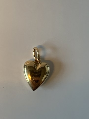 Heart pendant 14 carat Gold
Stamped 585
Height 17.02 mm