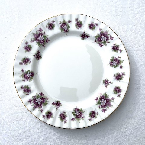 Royal Albert
Sweet violets
Lunch plate
*100 DKK