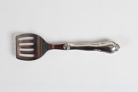 Ambrosius Silver Cutlery
Spoon for cucumber salad
L 15,5 cm