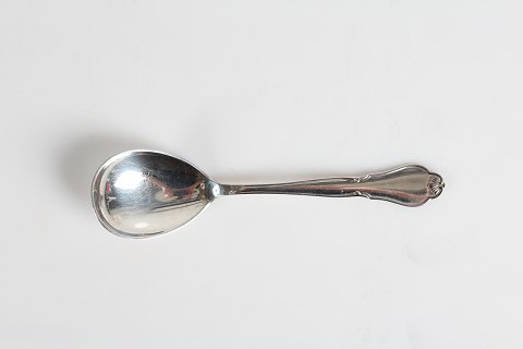 Ambrosius Sølvbestik
Marmeladeske
L 14 cm