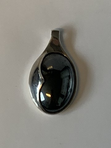 Pendant in silver with blood stone
Stamped 925 p
Height 35.99 mm