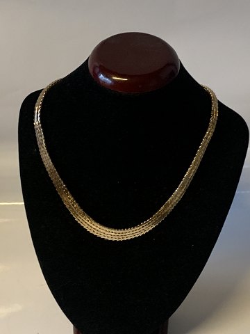 Geneve Necklace 2 RK with course in 14 carat Gold
Stamped 585 HU
Length 44.5 cm approx