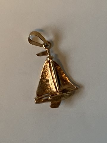 Ship Pendants/Charms in 14 carat gold and
Stamped 585
Height 25.23 mm