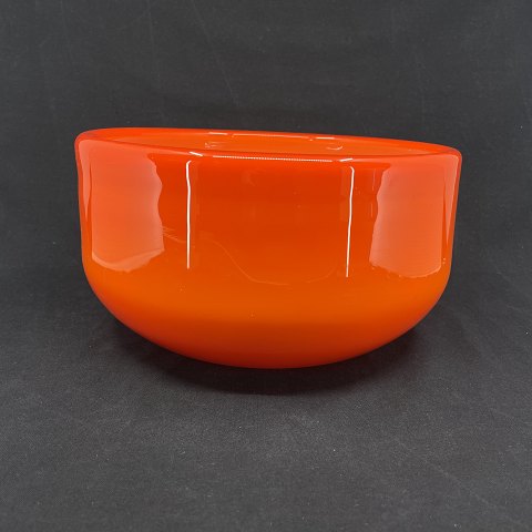 Red Palet bowl, 24 cm.
