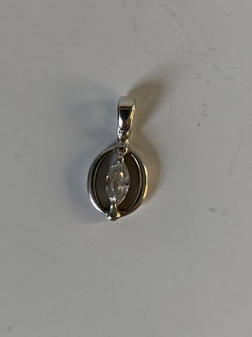 Pendant in silver
stamped 925 p
Height 2 cm